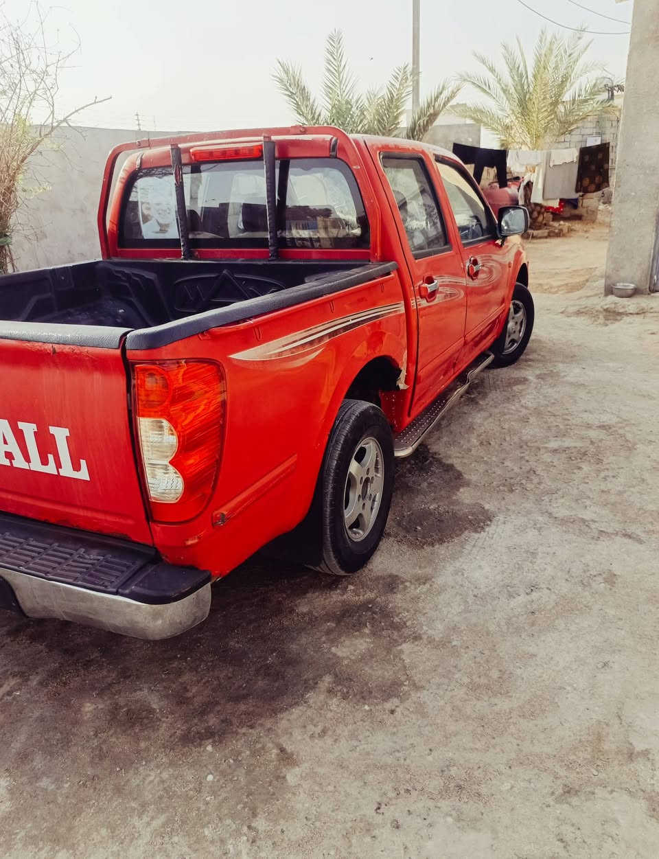 السلام عليكم سياره 2013 للبيع مكان بصره 50 بها مجال رقم الهاتف***********
