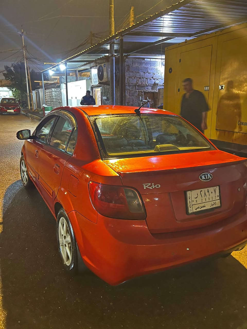 السلام عليكم
كيا ريووو موديل 2011 خليجي بدون حادث 
تخم تاير وصدر جديد مكينتها 1400 اقتصاديه  تحويل ثاني يوم 
سياره مرتبه ونضيفه مكان السياره الانبار الرمادي 
سعرها ٨٠ وبيها مجال لطيبين الشراي يتصل ع هذه الرقم ***********  بيه وتساب
