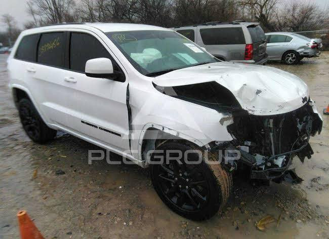 السلام عليكم 
جيب موديل 22 
حادث موضح كدامك بل صور 
بلاك توب السياره رقم بغداد 
مكان السياره بابل مشروع المسيب 
***********
