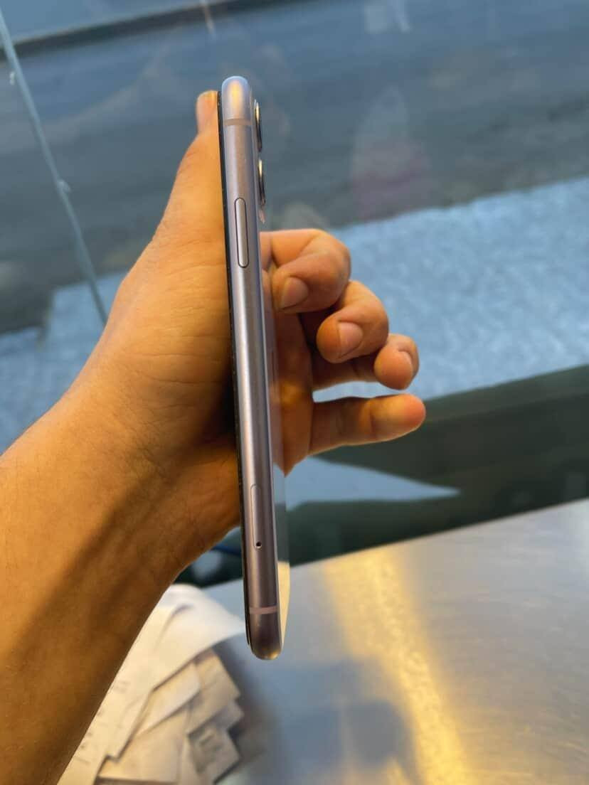 ايفون ١١ عادي
للبيع فقط
شرط ممفتوح ولا يعبر هوه
بطاريه ٨٢ اصليه شرط
ذاكره ١٢٨
دبل سيم
لون بنفسجي
رقم تلفون ***********
