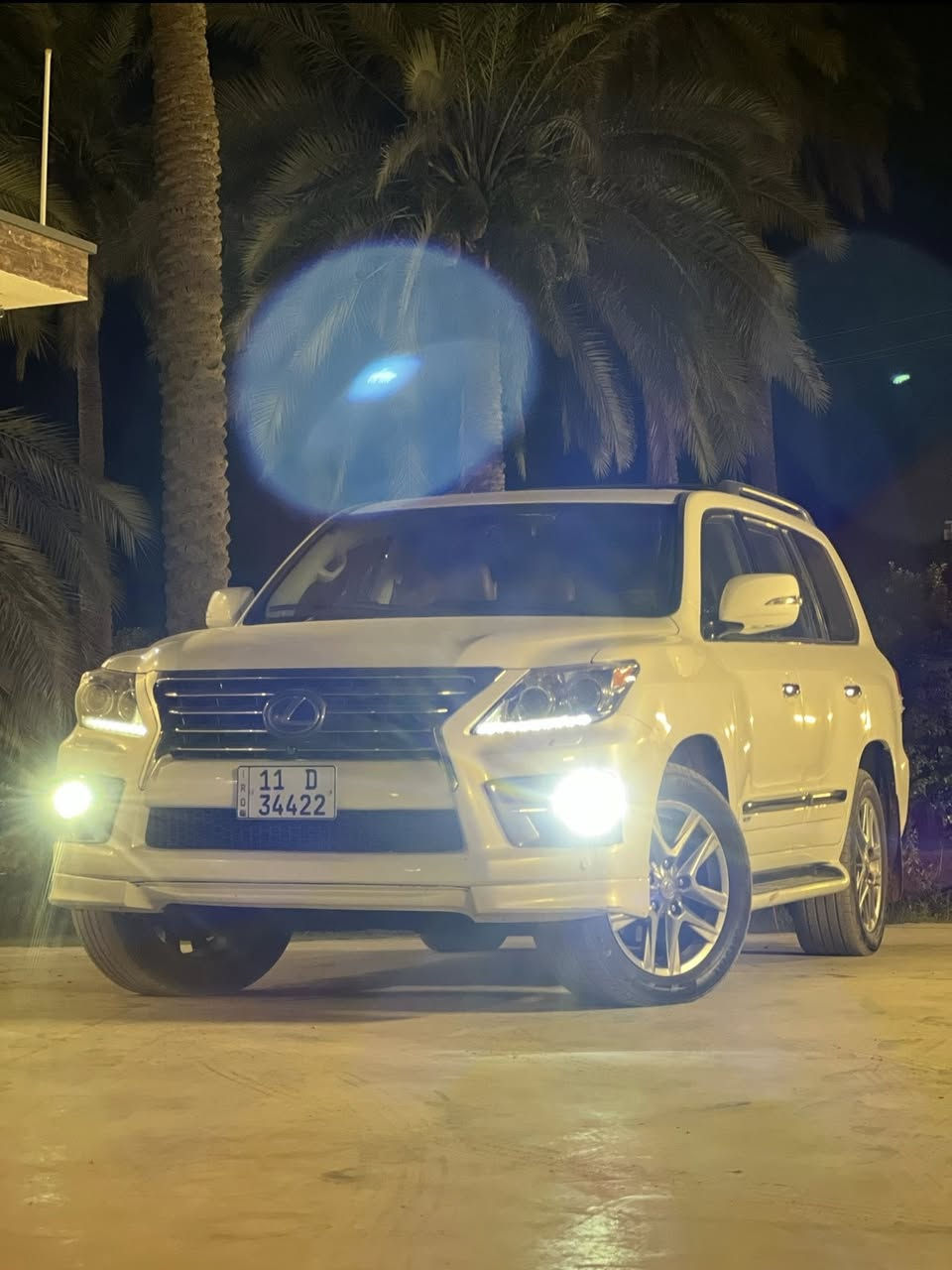 السلام عليكم من رخصة الأدمن

🌺🌺🌺🌺🌺🌺🌺🌺

‏للبيع لكزس LX 570 2013
رقم بغداد انكليزي بسمي تحويل ثاني يوم

اللون: ابيض صدفي 
فول مواصفات ١/١ 
8 سلندر محرك 5700 
* داخل قرميدي 🟠
* 4 كامرات 🎥
* سلايت
*   كراسي جلد 
*   كراسي كهرباء 
* تبريد ثلج 🥶❄️
*   تدفئة تبريد بالكشن
*   ٣ شاشات اصلية 🖥
*   تشغيل عن بعد
*   جكات 
*   فور ويل
*   أنظمة قيادة
*‏ CRAWL نظام 
*   ثلاجة 
*   فول تحكم ستيرن 
*   ستيرن كهرباء
*   دبل كير ( عادي+ اوتوماتيك)
*   شفتات كير بالاستيرن
*   دبل حساس ( امامي+خلفي)
*   مرايات كهرباء (شفط)
*   لايت عدسة زنون عالي ناصي 
*   زراك لايت
*   ويل 20 🛞
*   ماشية 180 حقيقي

* السيارة بالواقع احلا من الصور 😍❤️

مكان تواجد السيارة: بغداد - كرادة 📍

السعر: 350 و بيهة مجال بسيط للشراي

للأستفسار الأتصال ⬇️
— —
***********
***********
