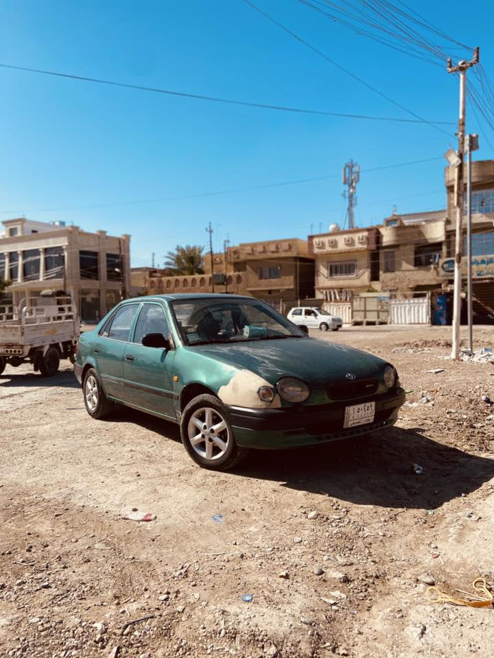السلام عليكم ورحمة الله سيارة كورلا للبيع موديل1998 محرك 1600 السياره مثل متشوفون نضافتها بالصور رايدها بـ ٦٢ ورقه وبيها مجال عنوان السيارة بغداد السيديه رقم التلفون *********** بي واتساب و جزاكم الله خير الجزاء🤍.
