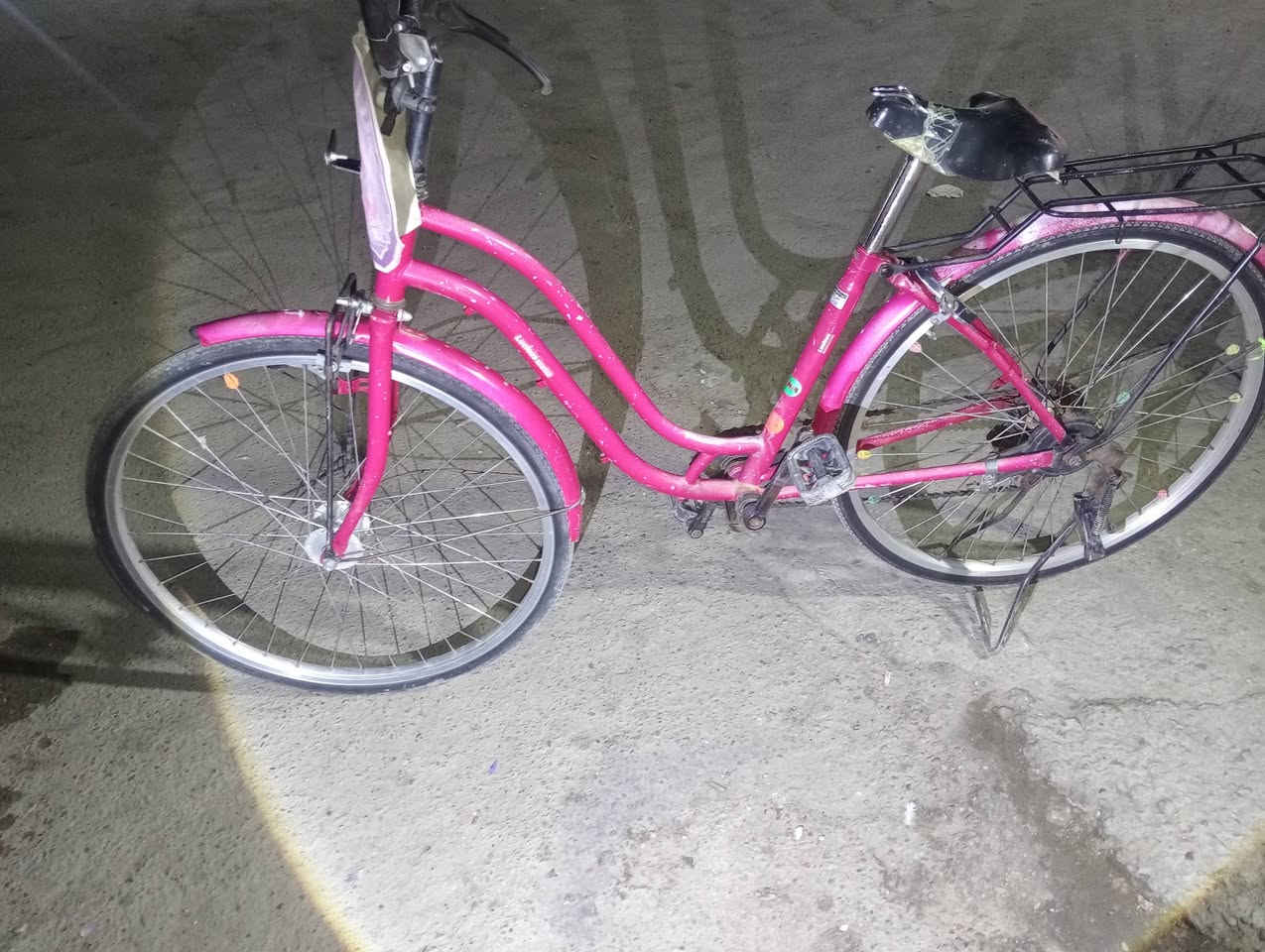 سلام عليكم بايسكل للبيع مكاني بغداد البنوك 75 وبي مجال ***********
