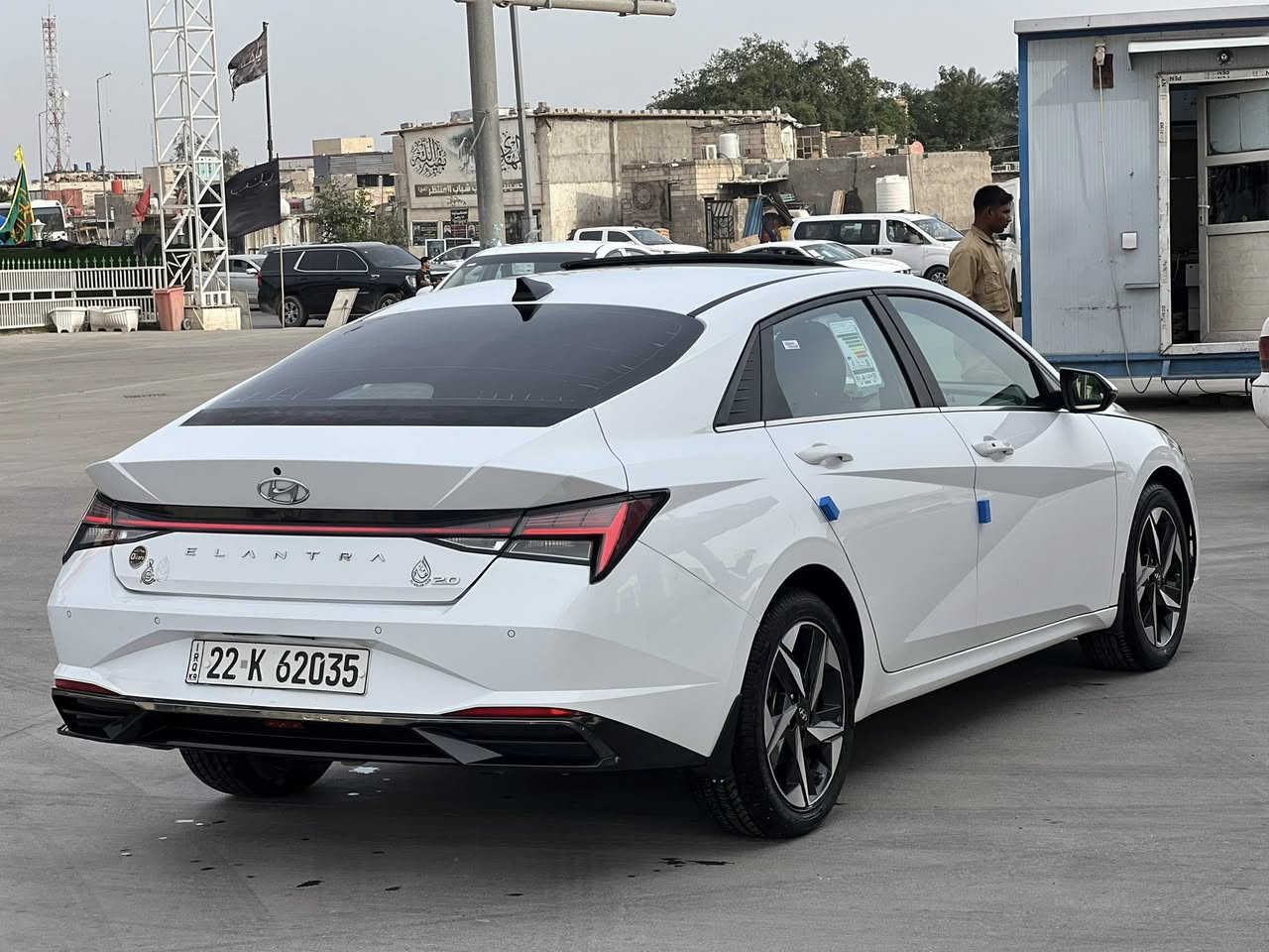 سلام وعليكم النتره خليجي موديل 2021رقم أربيل دولي ماشيه 96 سياره فول موصفات الأخير مكينه 2000 بصمه تشغيل عن بعد سياره جديده كلش السعر 158 رقم هاتف ***********
