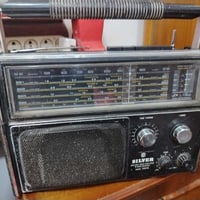 راديو قديم • ياباني • يحتاج أريل