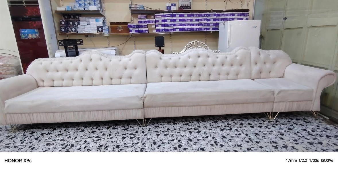 ديوان تفصال  7 نفرات السعر ١١٠ العنوان خانقين *********** خناقين, ديالى
