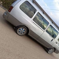 موديل ٢٠٠٤ • محرك ٣٠٠٠ • كشنات جلد