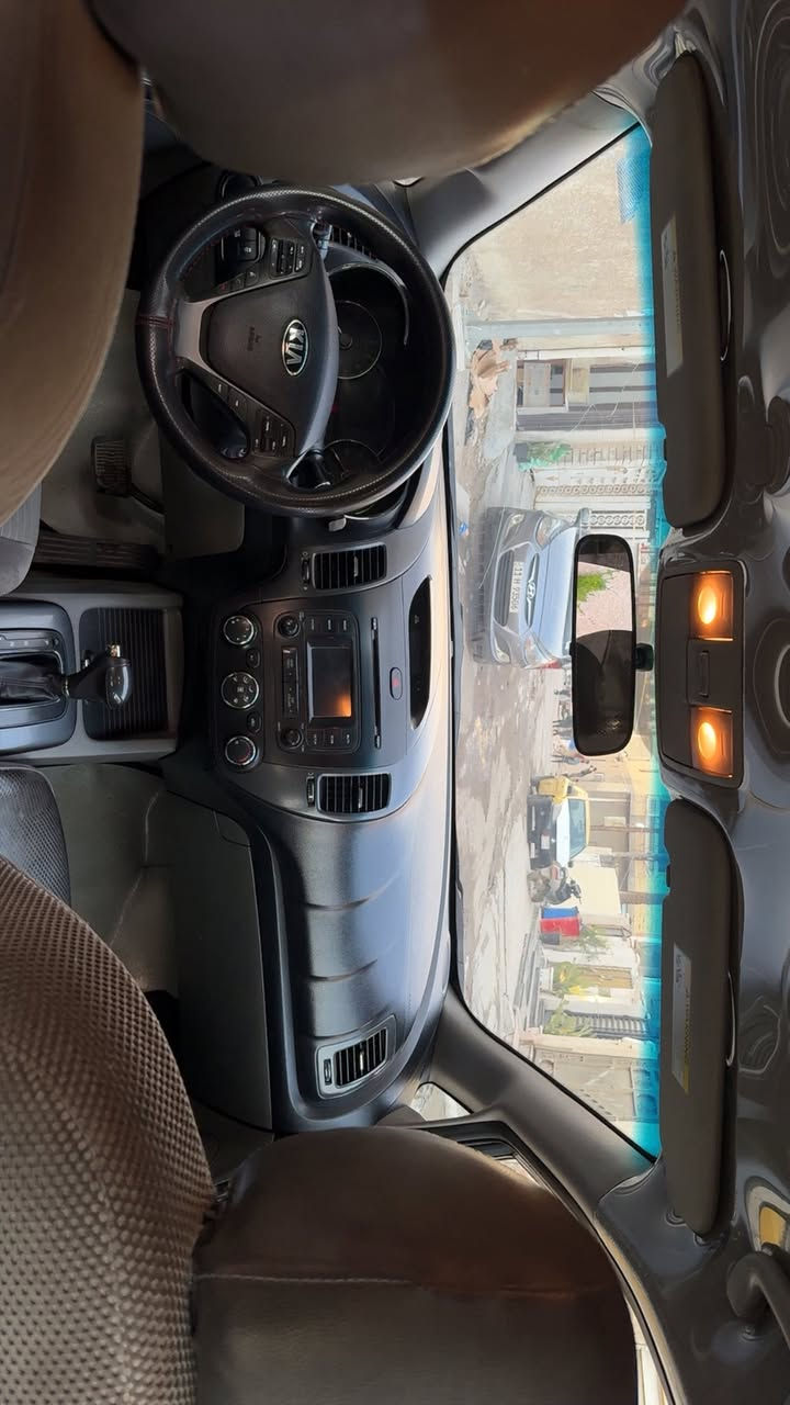 السلام عليكم كيا فورتي موديل 16واردامريكي ضرره حالوب محرك1800مامفتوح تبريد ثلج تخم تاير رقم بغداد بسمي تحويل ثاني يوم السعر 115مكان السياره بغداد الشعب ***********
