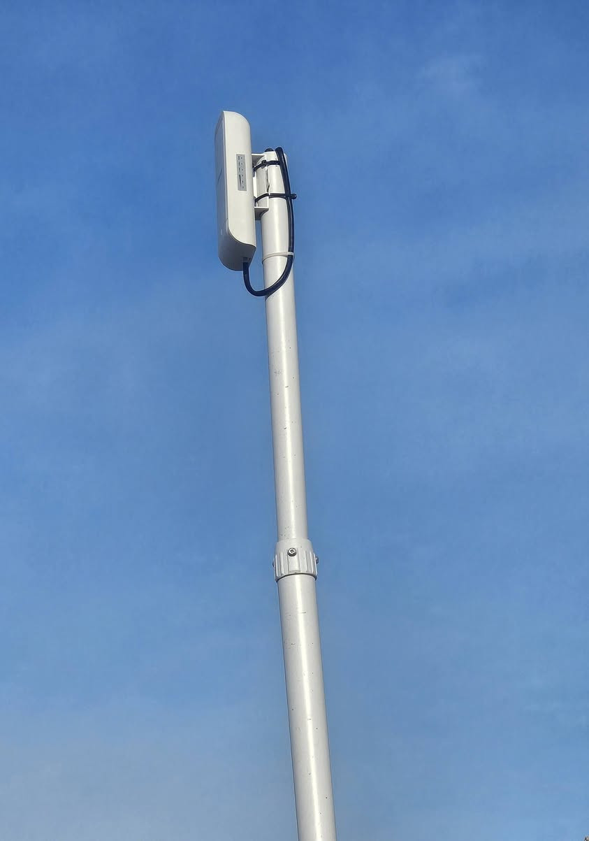 🔹 آخر اعمالنا – أنظمة المراقبة وربط لاسلكي🔹
تنفيذ موقع متكامل لتوريد وتركيب وتشغيل منظومة مراقبة شبكية حديثة وفق المعايير الهندسية المعتمدة، حيث شمل العمل:

• تركيب كاميرات شبكية بدقة 4 ميغابكسل لتوفير مراقبة عالية الوضوح.
• اعتماد سويتشات صناعية لضمان استقرار الشبكة وتحمل ظروف التشغيل المستمرة.
• تنفيذ ربط لاسلكي عبر برج وايرلس لربط المواقع بكفاءة عالية.
• إعداد الشبكة، ضبط العناوين والبروتوكولات، واختبار شامل لضمان الأداء والاعتمادية.
🎯 حلول هندسية موثوقة لتأمين وربط المواقع باحترافية عالية.
البيدق لحلول الامن والطاقة الوكيل الرسمي لمنتجات Hikvision 
للاستفسار والتعاقد يسعدنا تواصلكم معنا.
📍كربلاء المقدسة – حي رمضان / مجاور الإبراهيم مول
📞 *********** – ***********
#البيدق  #البيدق_كربلاء  #حلول_الأمن_والطاقة  #المتجر_الذكي  #شريكك_الموثوق #كاميرات_مراقبة  #أنظمة_الأمن #أجهزة_UPS  #الطاقة_الشمسية  #الشبكات #كربلاء  #كربلاء_المقدسة  
#العراق #اربيل #بغداد
