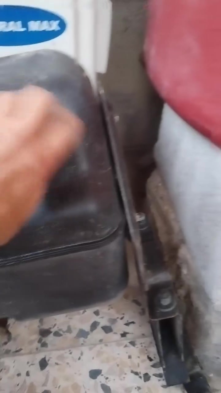 للبيع عنواني بصره كرمة علي قيمه وخذه ***********
