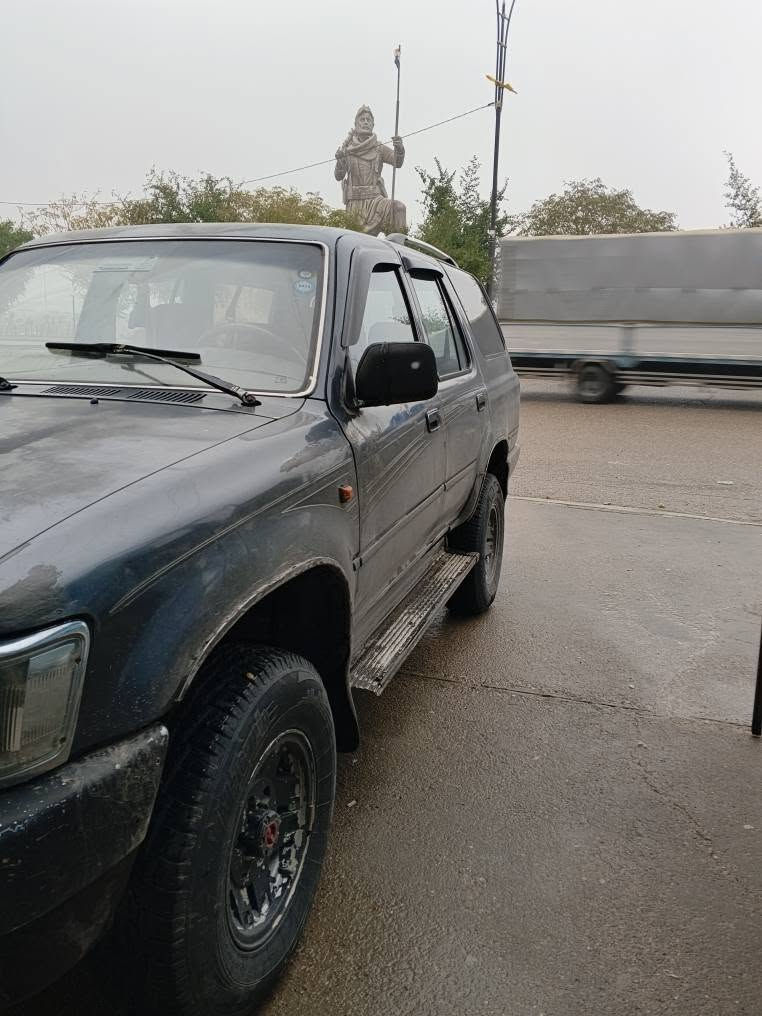 كير محرك بلادي حجم 3000 لا صرف ولا بخار
 فور ويل شغال
تدفئه تبريد دفتر بانزين رقم سليمانيه شرط التحويل
صدر تايرات قبل 10 ايام مبدله
بيع او مرواس حسب القناعه سعره 60 بي مجال
*********** كركوك, العراق
