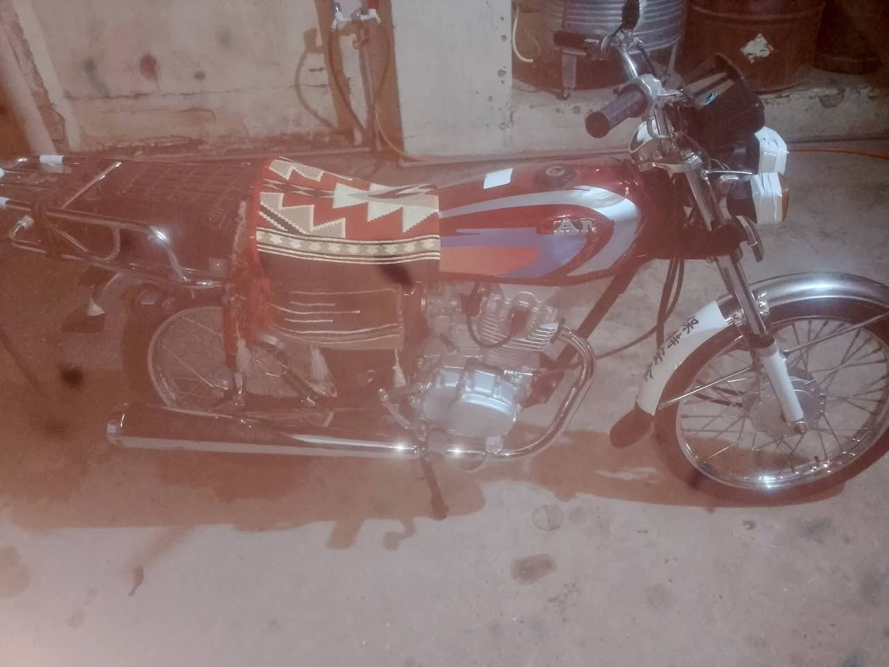 سلام عليكم دراجه نامه شلامجه البيع مديل 2023سعر775وبيه مجال مكان طوريج وراق سكنراوراقه الصليه ضيعات ومكفوله من كلشي ***********
