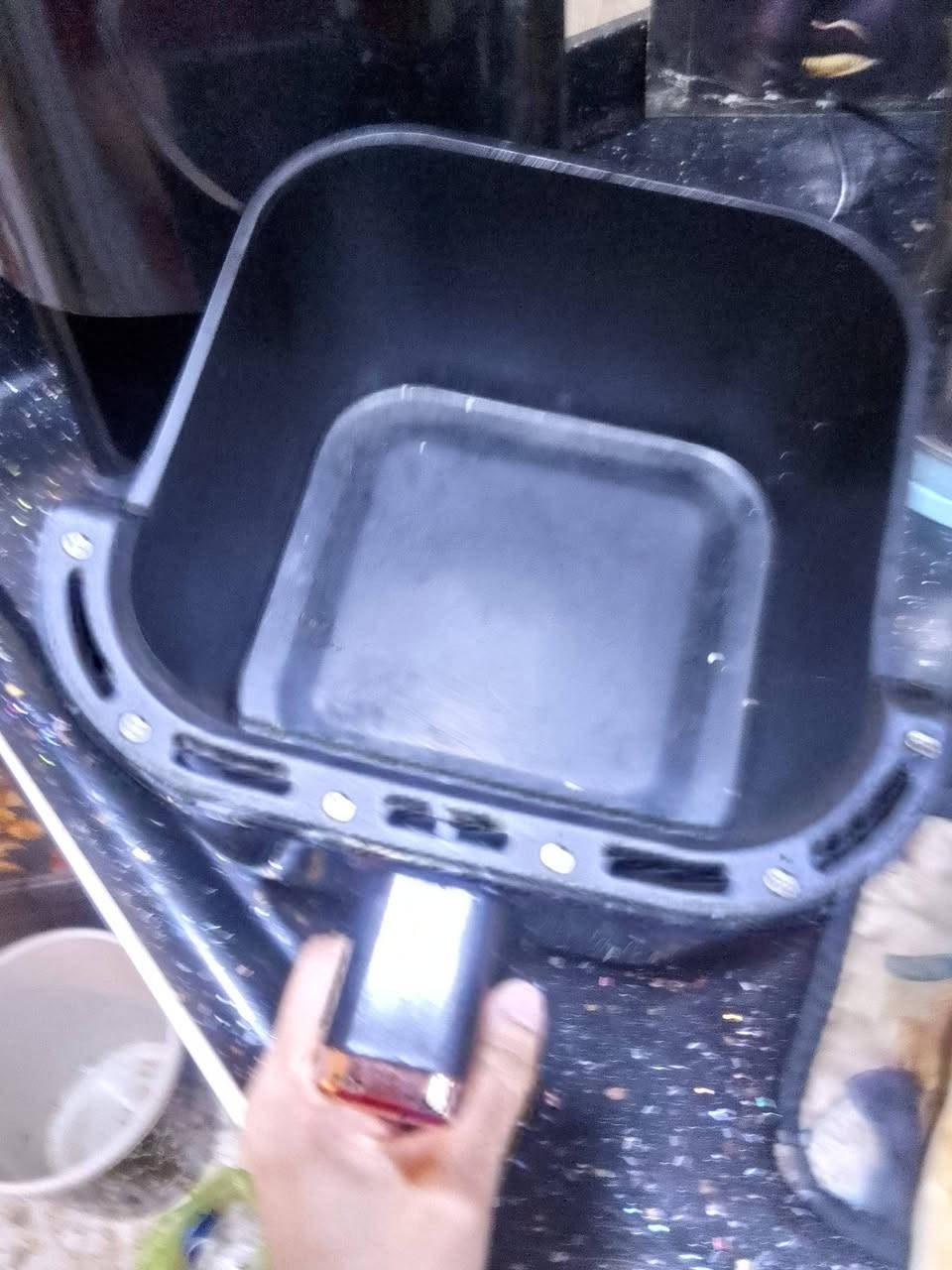 السلام عليكم للبيع كرسي مع ميز والجزامه ب ٣٠ الف مقلايه هوائيه بحاله جيده سعر ٣٥ وبي مجال مكاني بغداد


**إذا كنت صاحب هذا الإعلان وتريد حذفه لأي سبب، رجاءا أرسل رسالة إلى الدعم الفني**