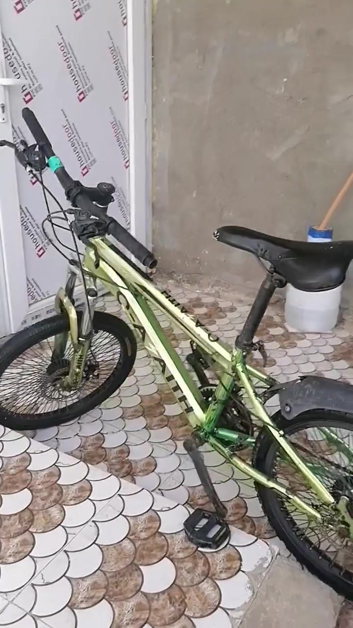 سلام عليكم شباب باسكل جبلي للبيع السعر خاص المكان حله ناحيه النيل قريه الصياحيه مقابيل كوين بارك رقم ***********
