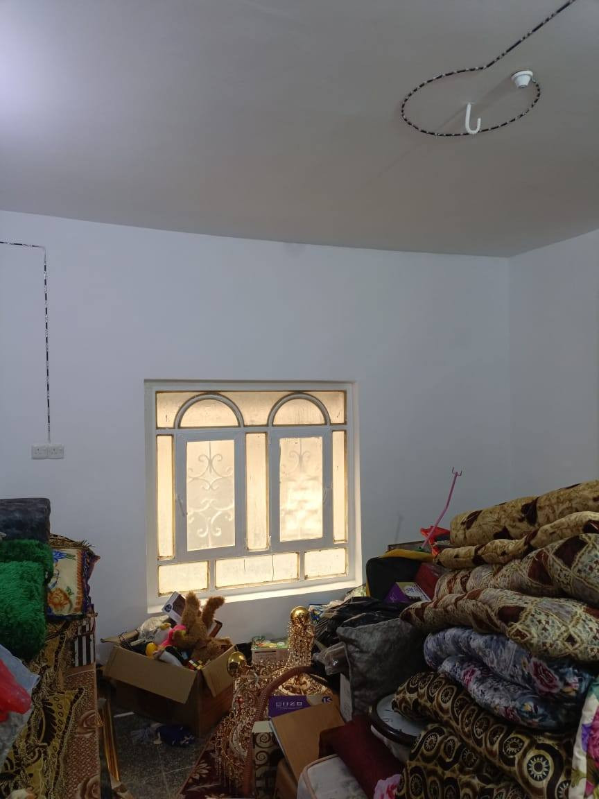 اللهـــــــم صـلِّ علـــــــى محــــمد وآل محــــــــمد
دار للبــــــــــــــــيع المســـــــــاحه 200م 

مــــلاحــظــه وذا اكـــو مــــراوس هـــم نـــــروس

طــــــــابــــــــــو صــــــرفــــــــــــــ

                                                          حديــــــث
                    اســــتـــلام مبـــــــاشـــــر
                      
  طــــــــابــــق واحـــــــد 
                                                     2غــــــــــرف نـــــوم 

                       الطابـــــــق الاول

  غرفه نوم 2 وكلـــــــدور وستقــــــبال ومطبــــــــخ  

ومجمــــــــع صحيـــــــــات داخــــل وخــــارج  

🌎#عنـــــوان حلــــــــه شارع 80مقابيل مدينه ألعاب أرض بابل حي المصطفى الشارع 10متر  جدن قريب عل شارع العام 

 اتصــــــــال *********** عل رقــــــم    او وتــســـــــاب
ســـــعر البيـــــع ///175/// بي مجال بسيط

مــراجـــعت مــكتــــب الـــــــــجشعمي للـــعقـــار مــــوقـــع مكــــتـــب شــــارع 80 مال كـــربلاء خلـــف محـــطـــه بــنــزيــن خانه اضـــواء الـــــحله 

                              ملاحــــــــــــــضه                            

عنــــدك عقــار اتريـــــــد اتبيعـــــــعه او اتأجـــــــــره طــــــــابو صـــــــــرف او طابــــــو زراعـــــــــي مراســــــــلت الصفحـــــــه او اتصــــــــال  ***********
