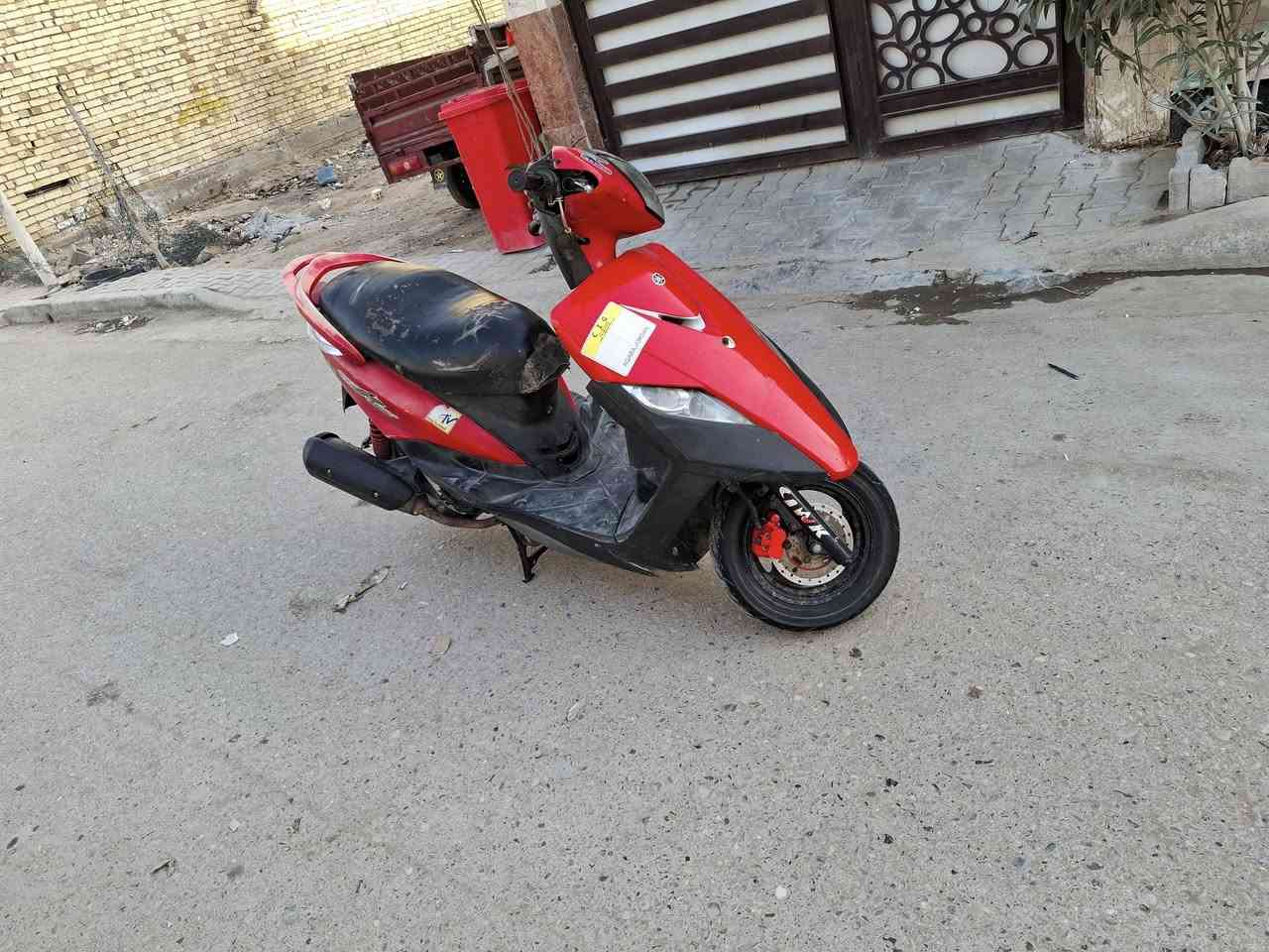 ماكس ثعلب ١٤٠ /دراجه كل نقص مابيهه مكينه خرسه كهربائيات شغاله سلف هندر لايت زنون تايرات جدد /ب٥٠٠ وبيهه مجال /بغداد الشعب/***********/
