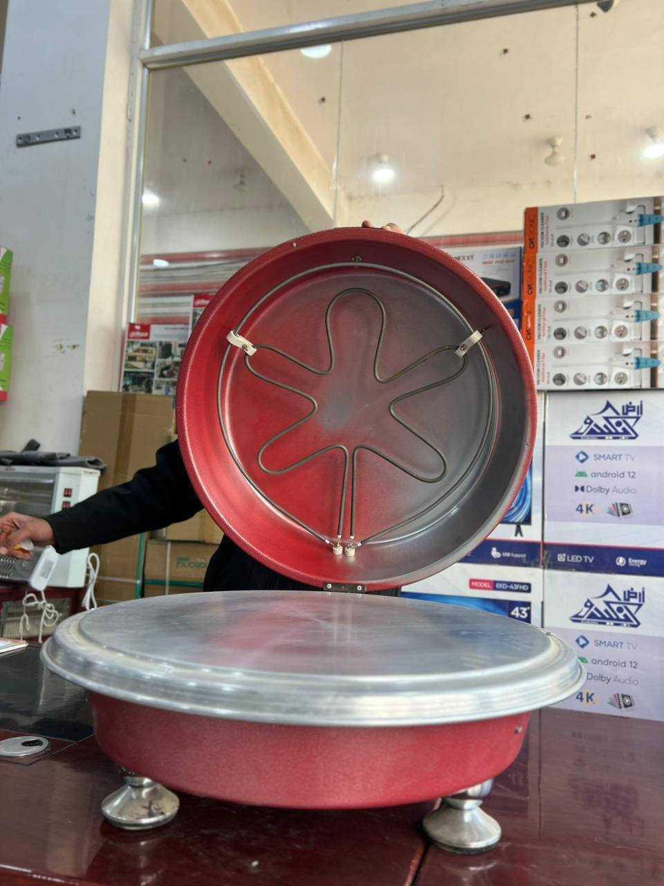 وصول وجبه جديده من التنور الكهربائي 
تنور صغير+تنور وسط +تنور كبير ٤ هيتر +تنور كبير ٤ هيتر عملاق 
***********
