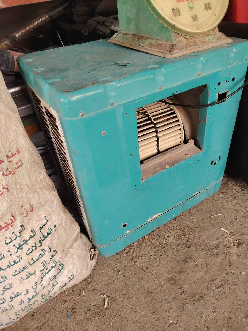 أغراض  للبيع مكان كوير
***********
سعر مناسب
