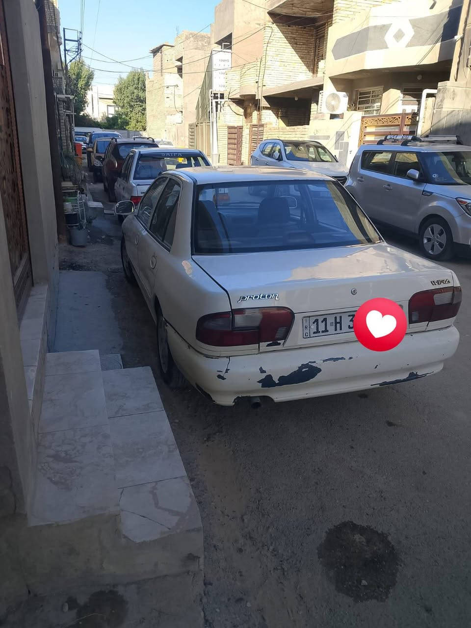 السلام عليكم من رخصه ابو الكروب
سياره بروتون موديل 2005 بأسمي تحويل مباشر سنويه بعد شهرين تسقط. السياره كامله من كلشي تبريد اطارات محرك كير فقط بيها نواقص خفيفه  الرقم انكليزي بلاديه ما مصبوغه ما اراوس فقط ابيع  مكاني بغداد الدوره للتواصل 
***********
***********
