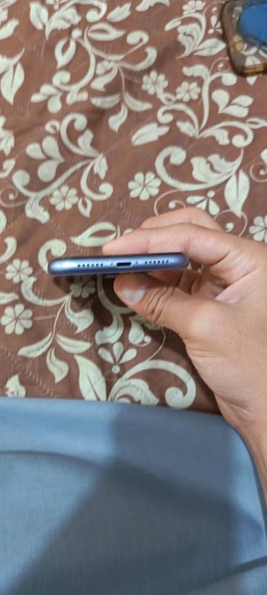 سعر خاص/جهاز ايفون 11 عادي الجهاز بطاريته 100 الجهاز الشركه مبدله البطاريه شرط اغطه بل ماي كدامك ما علي شي الجهاز زلغ ما بي ما مبدل لي اي شي غير البطاريه وشركه مسويته يعني ما يبين مبدل ويا كفرين وراسيه اصليه مال شاحنه/+964 788 253 9123


**إذا كنت صاحب هذا الإعلان وتريد حذفه لأي سبب، رجاءا أرسل رسالة إلى الدعم الفني**