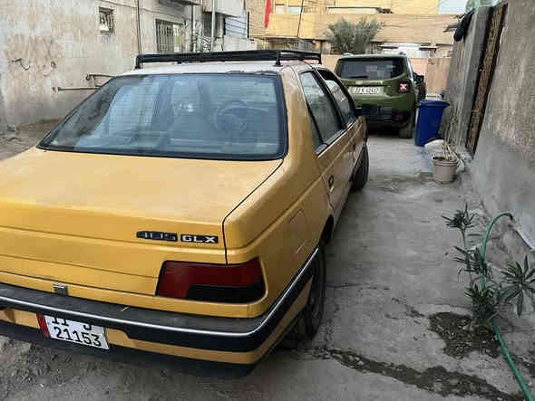 السلام عليكم بيجو 405 موديل 2010 مكينه كير مكفولات كهربائيات كامله تدفه تبريد شغالات صدر نص عمر زوج تايرات جدد مصفره هيه اوغرامات رقم دولي السعر 25 بيهه مجال بصيط عنوان بغداد الامين الثانيه رقم ***********
