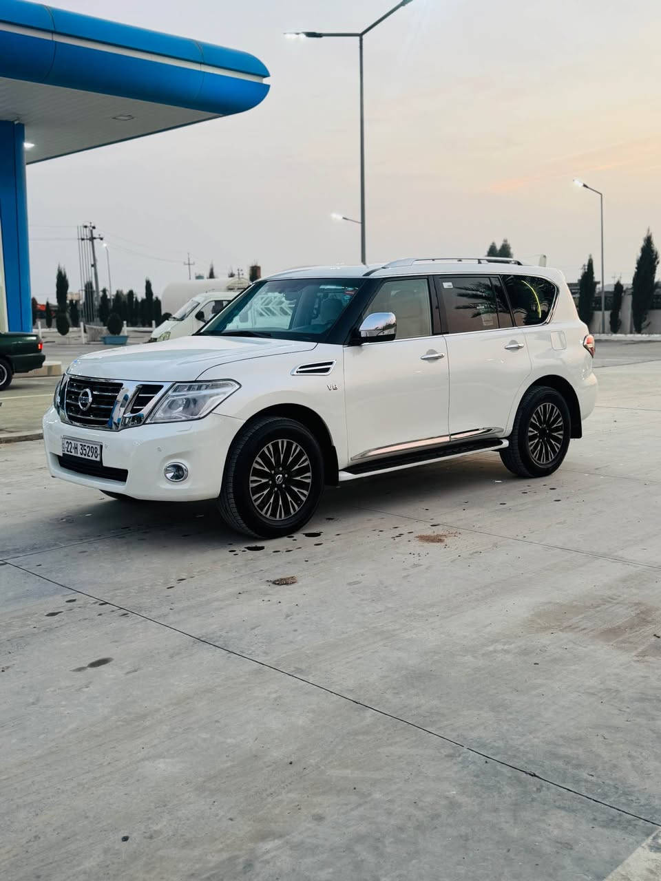 پەترۆڵ ٢٠١٢ خلیجی
فول مواسەفات ، ٨ پستۆنی مەکینە مەرغوب، گێڕ و مەکینە نەکراوەتەوە بە شەرت، سەیارەکە توند و تۆڵە بێ مەسرەفە، سەنەوی و ڕەقەمیشی نوێیە ، دەرگای سەیاقی بۆیاخە بێ ناو. 

نرخی ٢٥٢ گەڵا 
مەجالێکی برایانە

0750 358 3653 whats, viber
0770 155 8073 رانية, السليمانية
