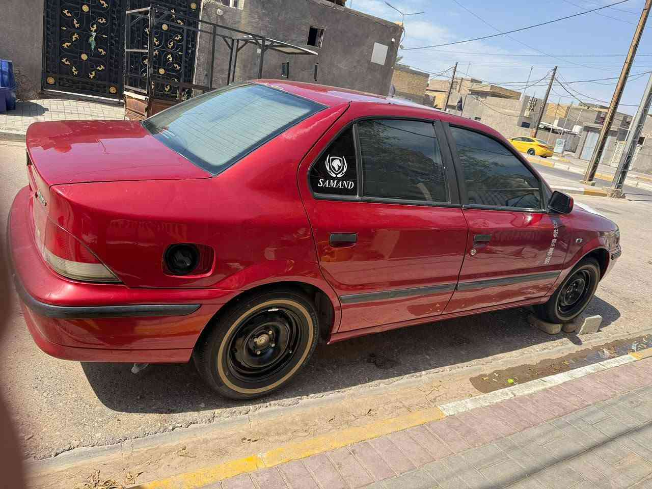 السلام عليكم
سياره سمند موديل ١٢
سياره كفاله عاما
ماعدا زلغ جاملغ خلفي واضح بصوره
السعر ٥٥ 
مكان السماوة 
للاستفسار ***********
