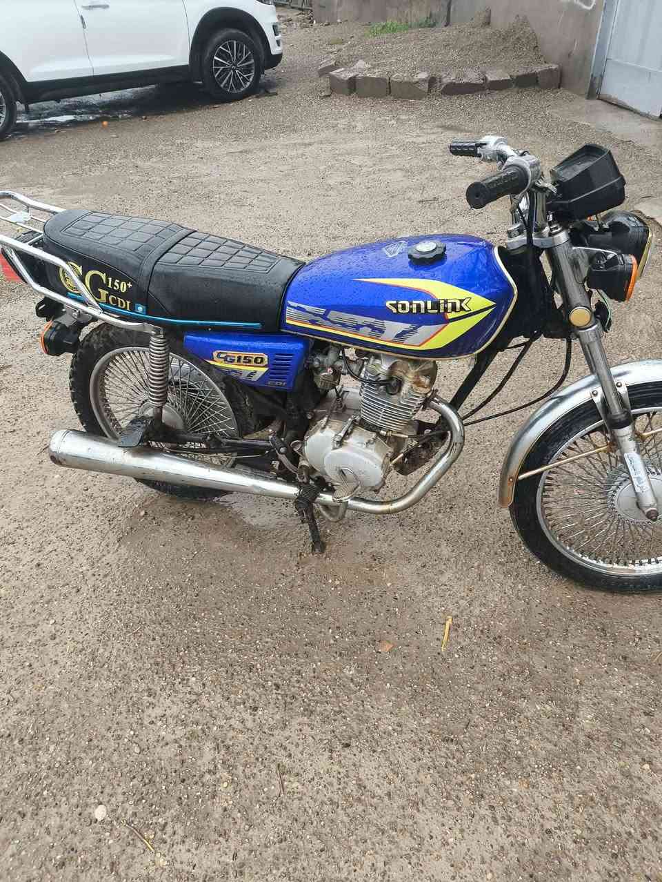 تايكر للبيع دراجه مال شغل نضيفه وتعجب اوراق موجوده العنوان دلي عباس تواصل على 
***********  متوفر على الواتساب والرصيد
