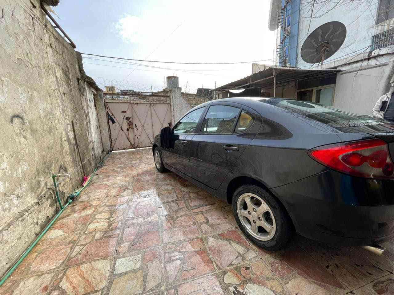 سه نه وي تازه يه تا2030دووبارجه ي بوياخه بي ناو گرتن چوار تايه ي تازه يه بيشو دواي تازه داگيراوه گير عاديه 57$كه ميك مه جالي تيدايه ***********/موديلي2011 السليمانية, العراق
