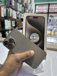 آيفون ١٥ برو ماكس • ذاكرة ٢٥٦ • بطارية ٩٠٪