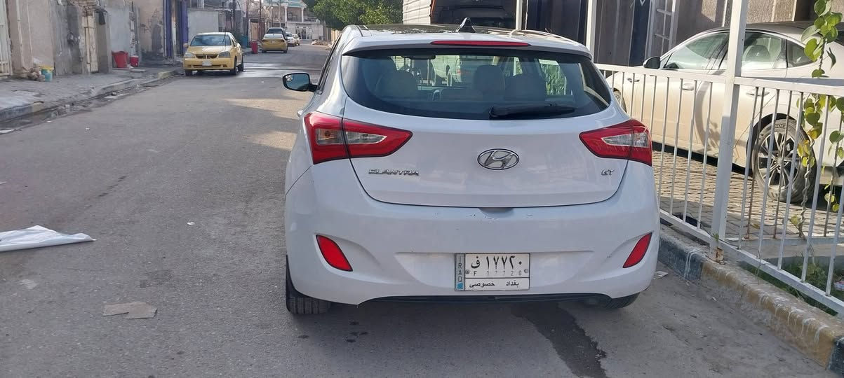 النترا هاج باك ٢٠١٤ جيتي وارد امريكي حادث بابين ومبدلات مثل ما موضح بالسونار  مكينة ١٨٠٠ فول مواصفات السيارة باسمي مكاني بغداد الحسينية 
رقم الهاتف ***********
السعر ١٠٥ وبيها مجال للطيبين
