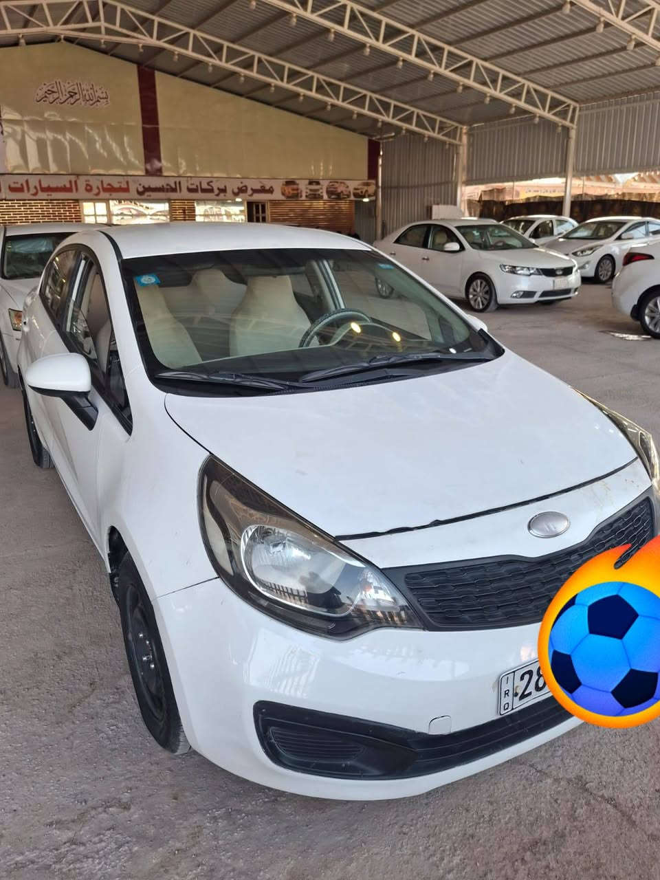كيا ريو ١٤ للبيع
بيها صبغ بنيد وجاملغ فقط

السيارة جاهزه من كلشي 
محرك ١٦٠٠

رقم نجف

ومكان نجف

وسعر ٧٥

***********

