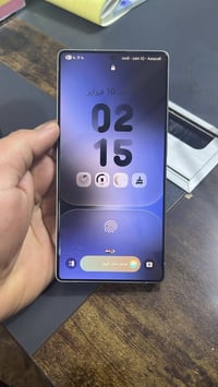 سامسونك s25 ultra ذاكرة 256   نضافة 100% عدا الشخط بل ضهر كلش خفيف  كا...