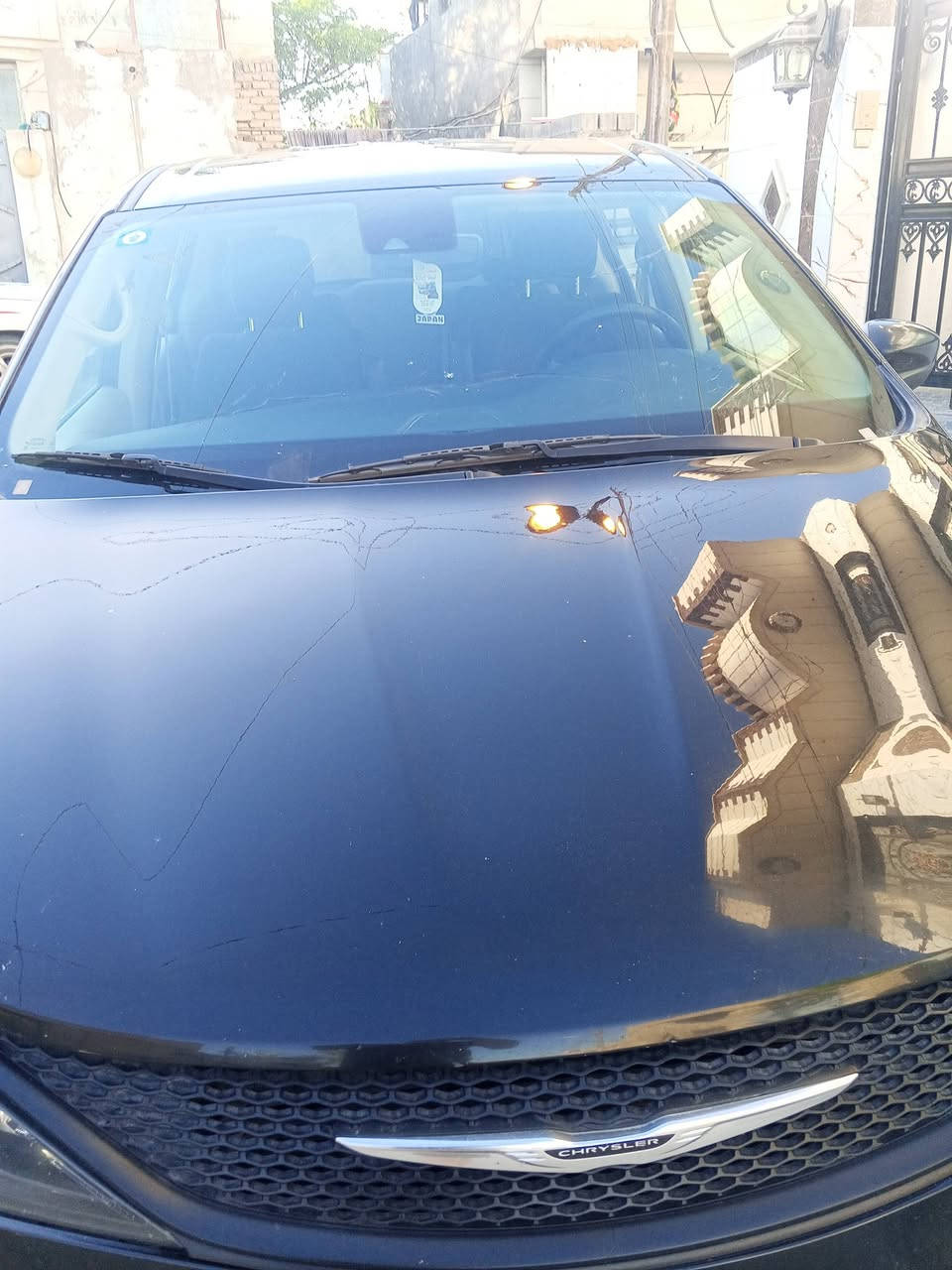 السلام عليكم 
سياره للبيع باسفيكه فيوجر
 موديل 2024
 محرك 3600
السعر 230 ورقه وبيها مجال قليل 
للاستفسار الاتصال ***********
