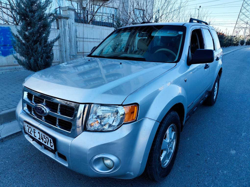 فۆرد ئیسکەیپ ٦پستۆن تاک ئەکسل ٢٠٠٨ بۆنیت بۆیاخە ...88وەرەقەو معامەلە ...*********** السليمانية, العراق
