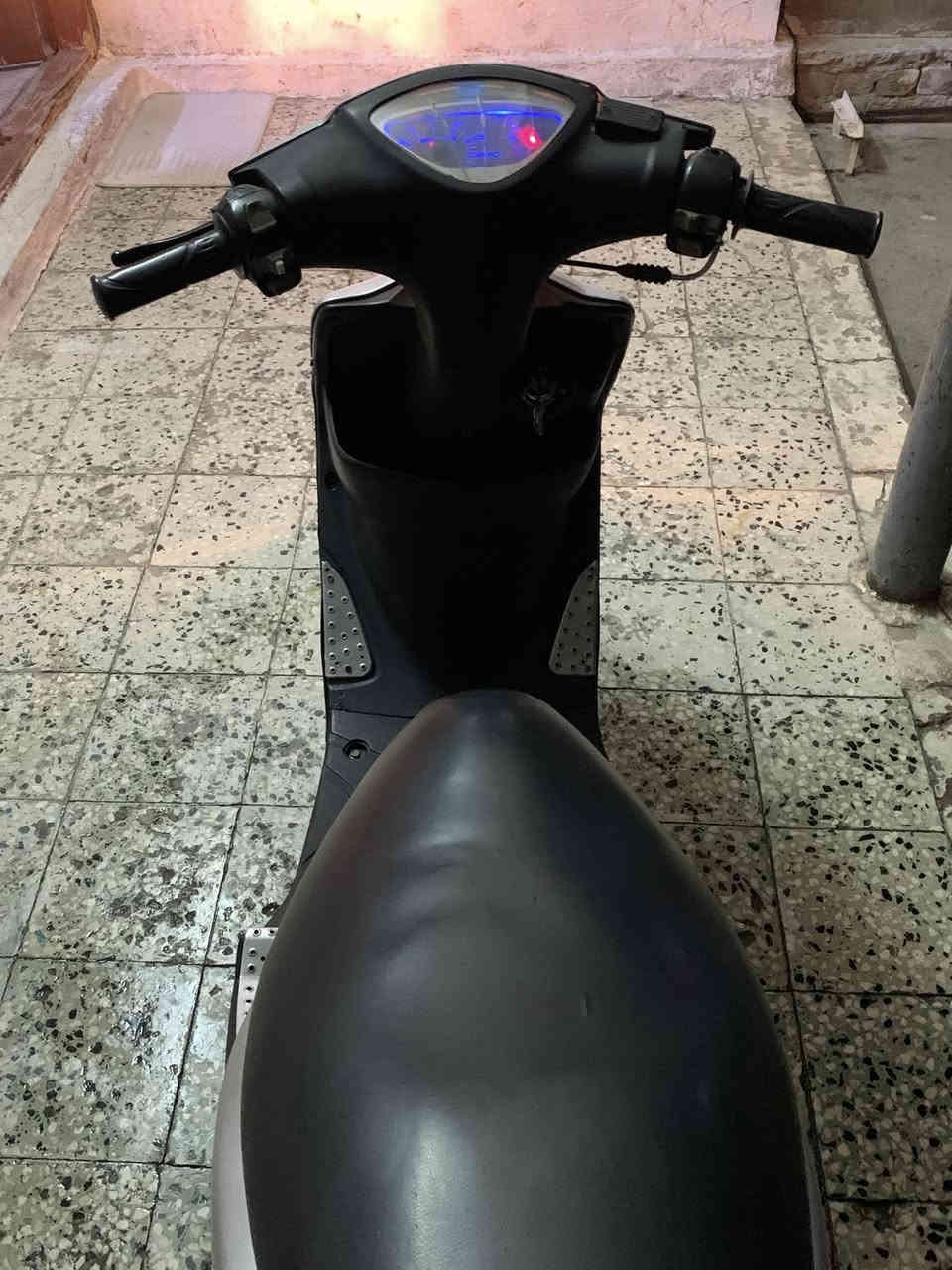 دراجه ماكس عدله نكره سلف هندر تشتغل بوشه 55 بلادي مكينه خرس ماتسمعله صوت الدراجه شلعه معدل السعر (650) اوبيها مجال للشراي رقمي ***********واتساب
