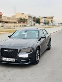 ٢٠١٨ • ٤ قطع صبغ • بالكفالة