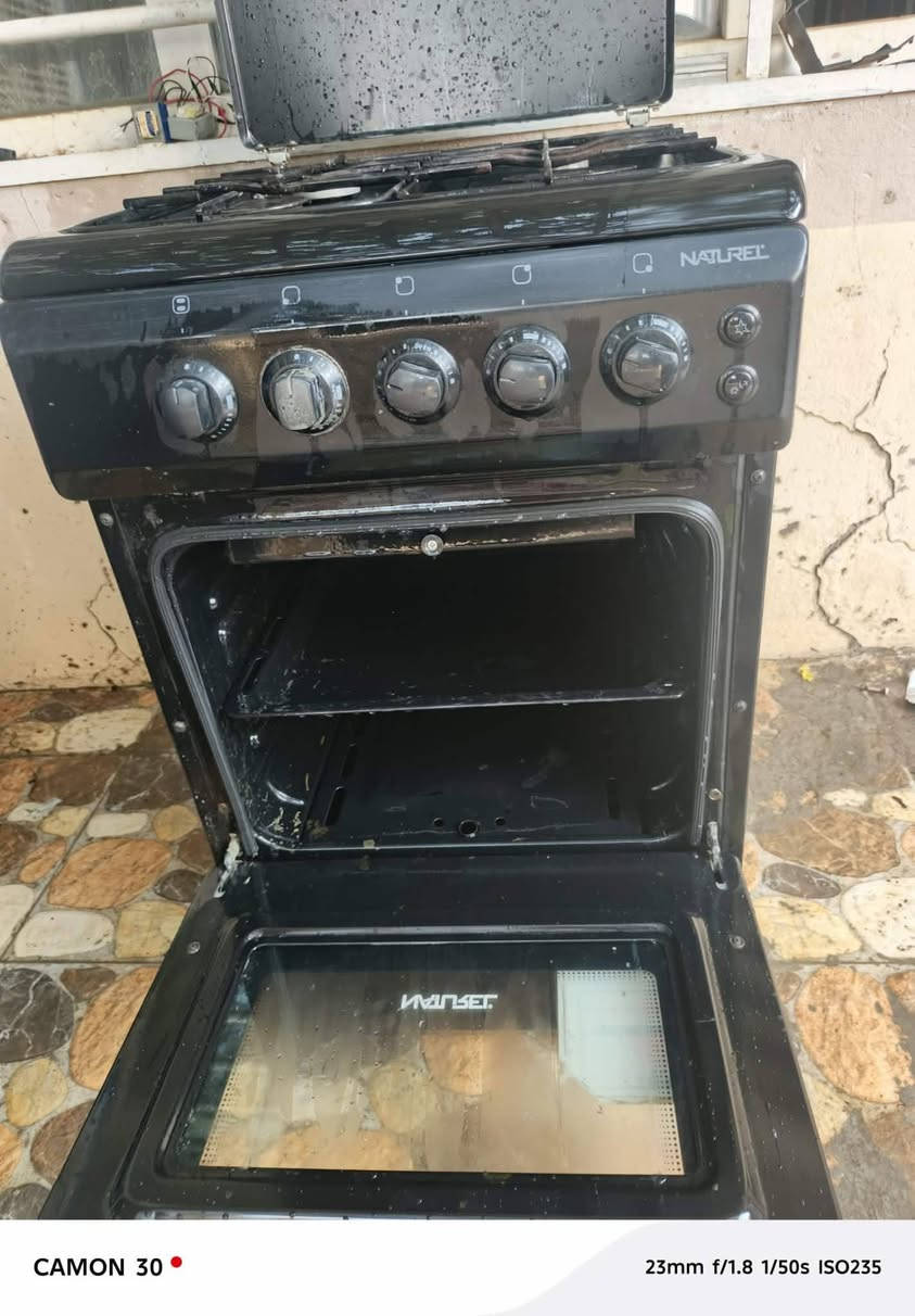 سلام عليكم طباخ نضيف شغال كل عيب مابي السعر ٨٠ بي مجال بسيط


**إذا كنت صاحب هذا الإعلان وتريد حذفه لأي سبب، رجاءا أرسل رسالة إلى الدعم الفني**