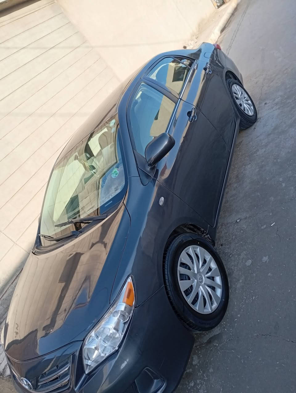 كورلا للبيع خليجي اربيل2008 سعر 92 وبيها مجال بسيط محرك 18 حاويه جديد شاده 
كير بشرط تخم تاير جديد الإتصال ***********
وذا مراوس كورلا تكسي هم يرهم
