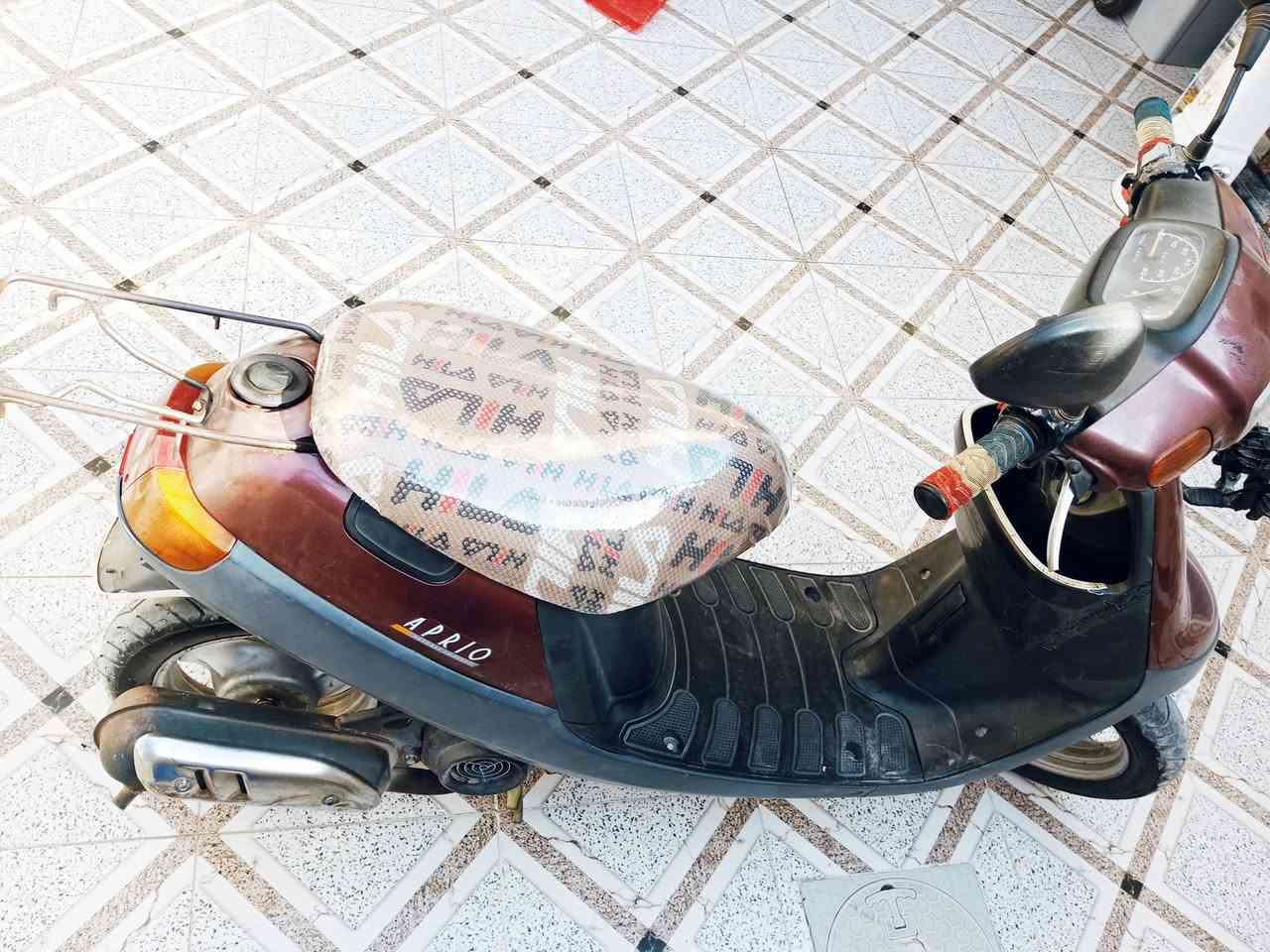 دراجه يامها بطه للبيع دراجه نظيف بلاد. /سلف /هندر كهربائيات كله شغال فقط كيج البنزين يحتاجه  تبديل طوافه.. شلعه ومعدل... دراجه حلوه. .. تفاصيل اكثر مراسلة الصفحه


**إذا كنت صاحب هذا الإعلان وتريد حذفه لأي سبب، رجاءا أرسل رسالة إلى الدعم الفني**