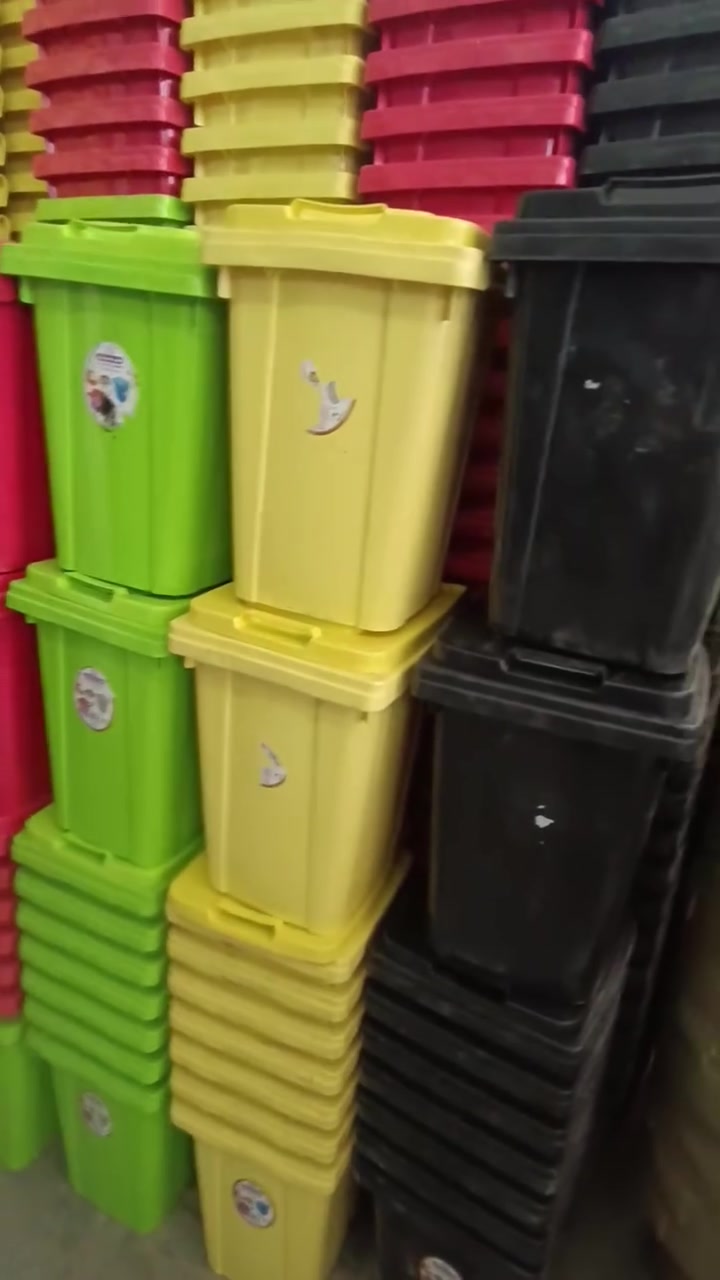 معرض انوار المصطفى لتجاره المواد المنزليه 
حاويه 20لتر  استندر 
تعبه 12 قطعه 
سعر الدرزن36,000 الف وتوصيل مجاني
العنوان الديوانية سوق الجمله مقابل اعداديه الطليعه
واتساب استفسار ***********
واتساب استفسار ***********
