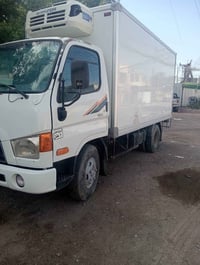 موجود كنتر اليجار سائق وبدون سائق تبريد بغداد فقط07708871470
