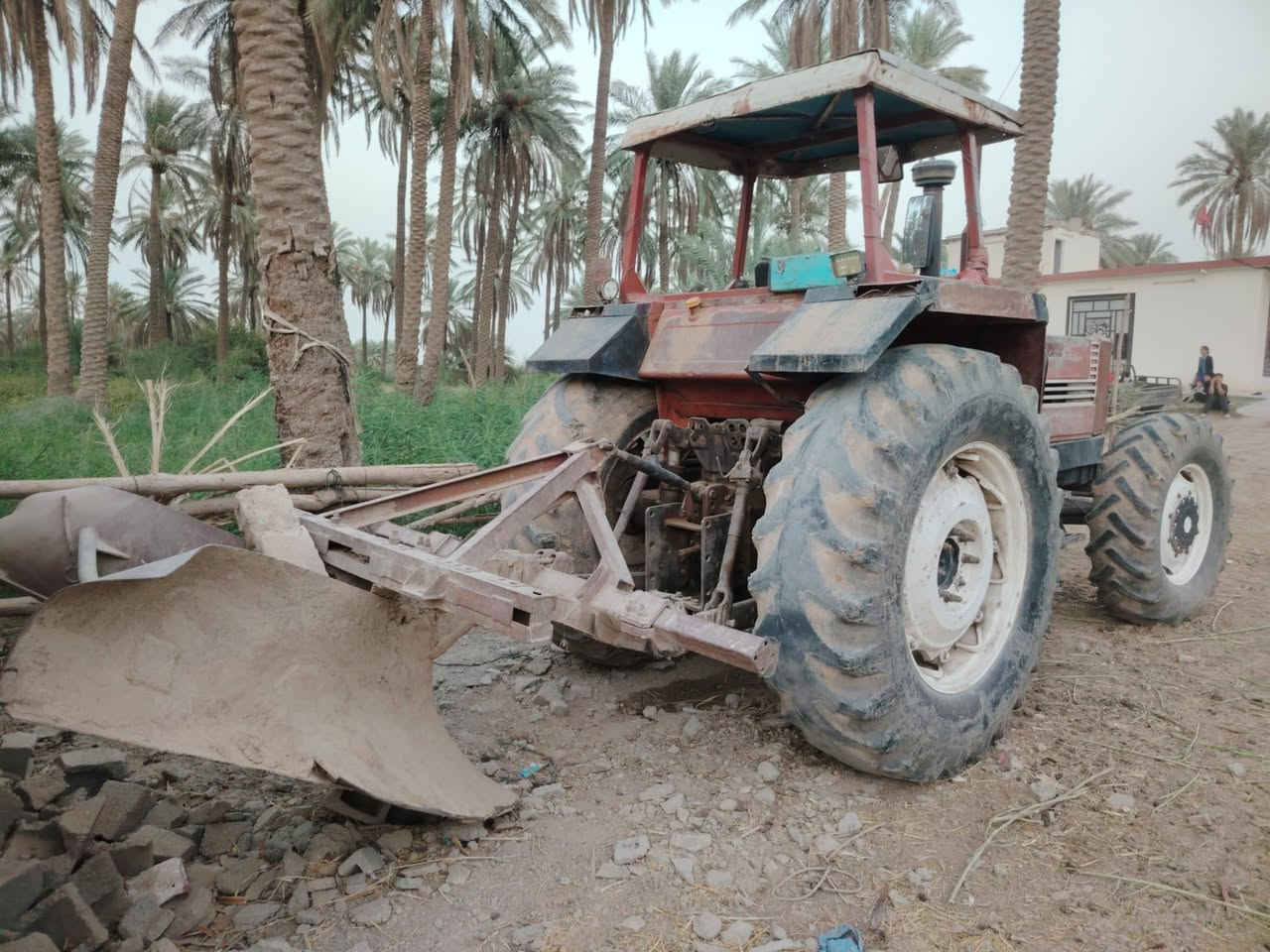 سلام عليكم فئات البيع حجم  1580مكفولة كفالة عامة كير ومحرك وكسنات مكان واسط دبوني ولستفسار كثر ***********
