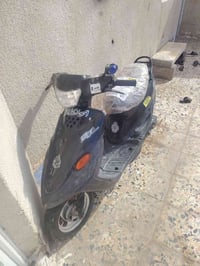 للبيع مستجعل لحد يكلي باجر اجيك. اريد بيع هسه. 07717987086