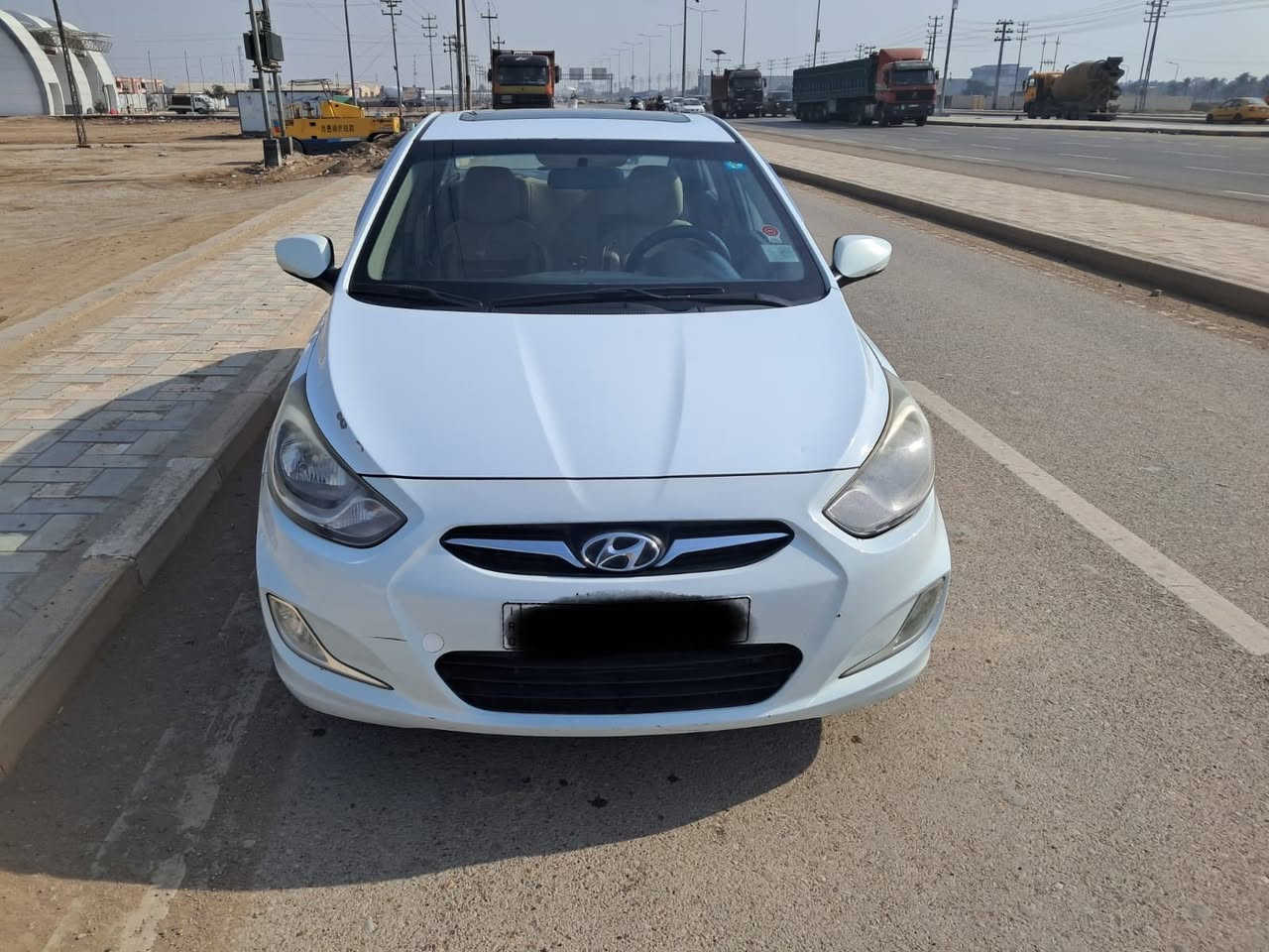 اكسنت ١٥ رقم ميسان الانكليزي
باسمي تحويل ثاني يوم 
محرك 1600
فتحه تخم تاير شاشه 
اشاير مري
نظام Eco
مكفوله عدا تكحيل بسيط قبر اليده جهه السائق 
السعر 120 
للتواصل ***********
مكلف النشر
