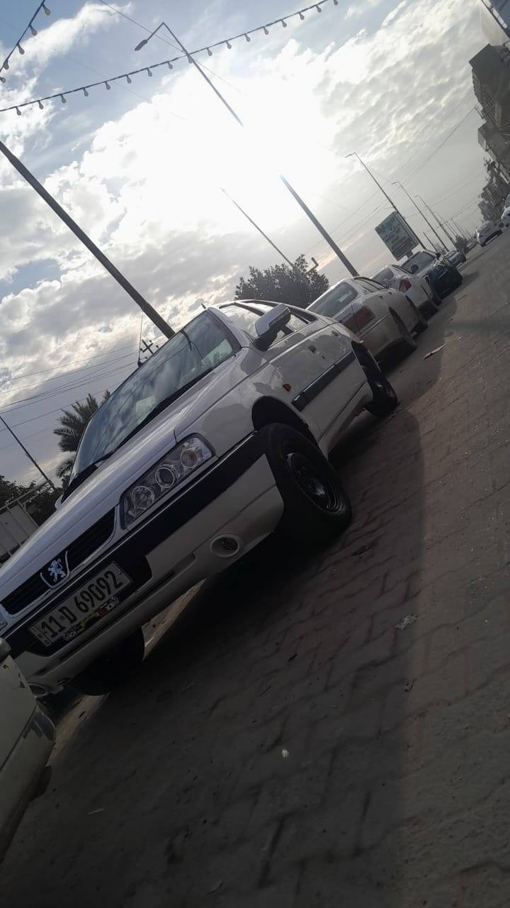 405 شوف العين يعني مثل مابصوره كفاله عامه فقط بنيد طار بيدي وبدلته مكينه بل جيس خرسه كير فرنسي السريع حداديه من طول الطول حته مشط ستيرن بدلته سايد بريك شغال كلج عينه وصنيه جديد حته فلاوين الله يشهد واير كلج طبي يعني كلج ماي دوشمه دوشمته ام نحله حراري كاعيات جدد ارضيه ستوني دكيته يعني دوشمه كامله تايرات جدد تبريد ثلج ماسحات زراكات لايتات يعني برغي ماعايزه رقمه بغداد انكليزي راعيه يمي شوكت متحب يداورلك عنواني نجف حي السواق مقابل حي الحرفين  مديل  السياره 10 سعره 45 وبيه مجال شي قليل الطيبين وهاذه رقمي بي وتساب فقط مراسله ماكدر ارد ***********
