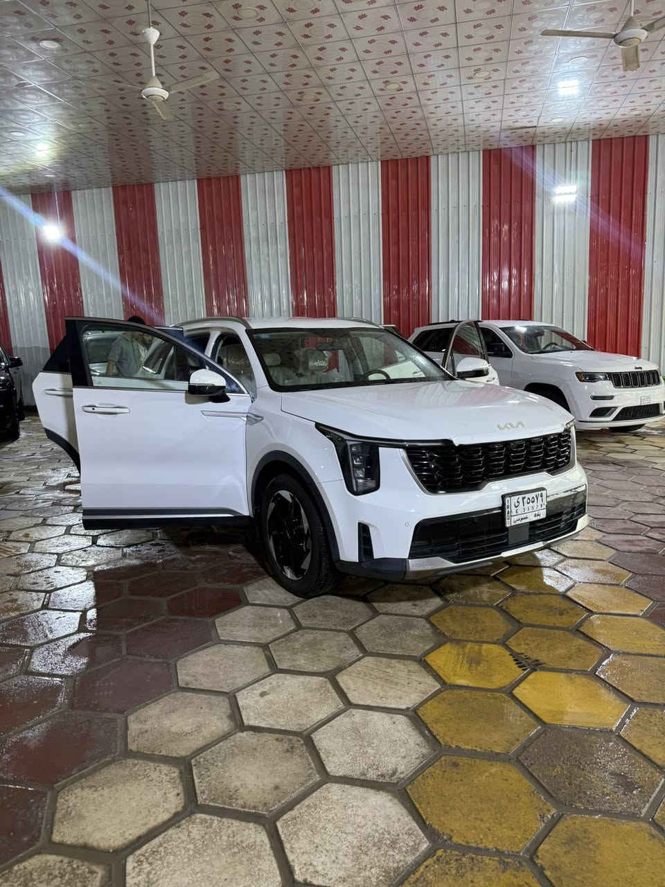 يالله سورنتو 2024 كفاله
سورنتو  موصفات عاديه 
شاشه متصله دجيتل 
كاربلي 
تنضيم مسار 
باقي موصفات معروفه 
سياره نضيفه تحويل مباشر 
باقي تفاصيل خاص او ***********
رقم الواتساب ***********
