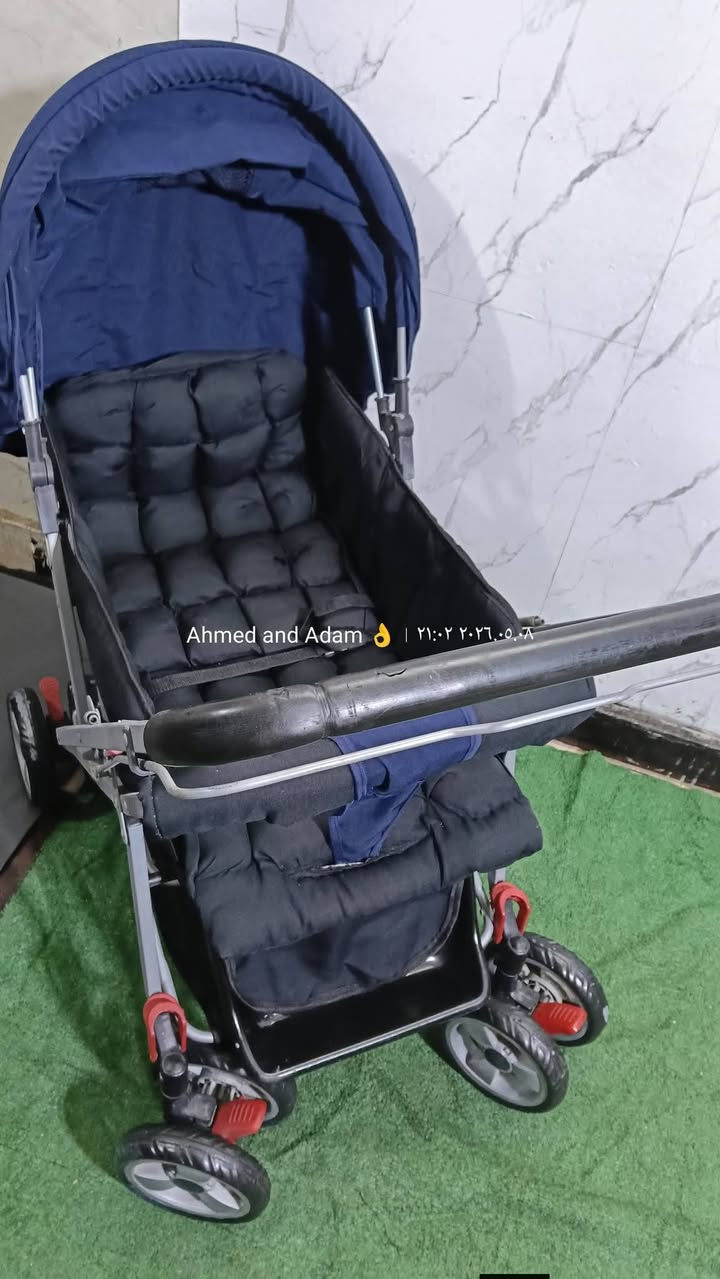 استرولر دراع قلاب الاتجاهين لرؤيه البيبي 
عجل بيلف٣٦٠ درجه فرامل ممتازه 
تبطين عالي جدا لراحه البيبي 
فرش جديد زيرو شاسيه مستعمل


**إذا كنت صاحب هذا الإعلان وتريد حذفه لأي سبب، رجاءا أرسل رسالة إلى الدعم الفني**