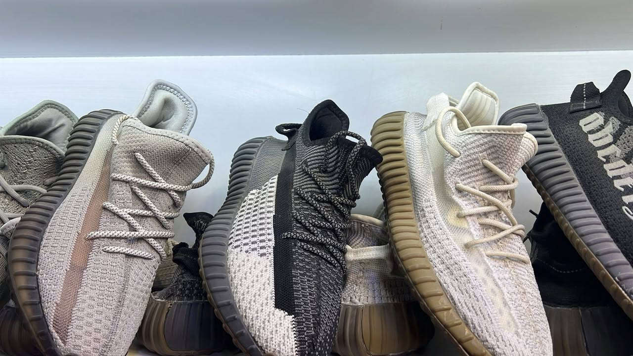 هذا ايزي. اصلي ابيعهم كلهم او مفرد   واحد 10 الف


**إذا كنت صاحب هذا الإعلان وتريد حذفه لأي سبب، رجاءا أرسل رسالة إلى الدعم الفني**