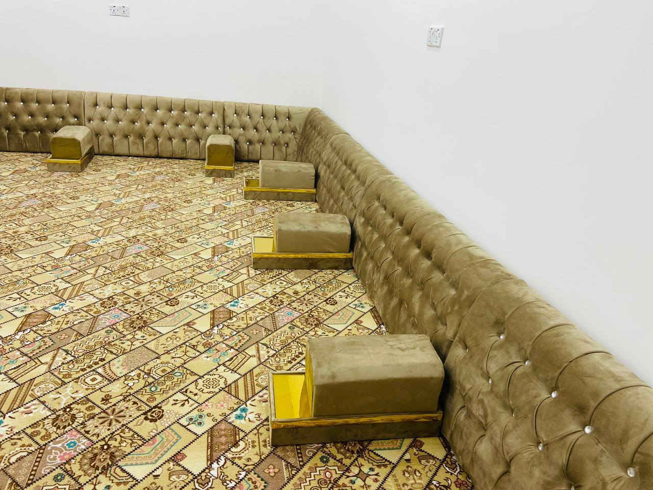 معمل الاناقه لدواوين
يقدم لكم 
بماسبت حلول شهر رمضان خصومات مرتبه
ديوان حسب الطلب
وجلسات العربيه
سعر المتر 90  الف
وعدنه عروض لتصليح كل تخامه وجلسات عربيه وبسعار مناسبه

وتواصل خاص
ورقم *********** واتس
هلا وسهلا
